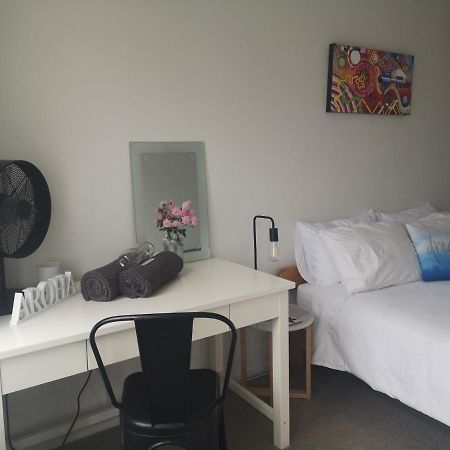 Pool House - One Bedroom Self Contained Unit Motueka Exterior foto